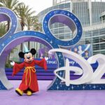 mickey-mouse-sorcerer-costume-d23-event.jpg